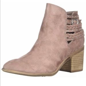 Carlos Santana Ashby Bootie